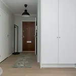 Renovated 3 Bedroom Family With Sauna And Parking