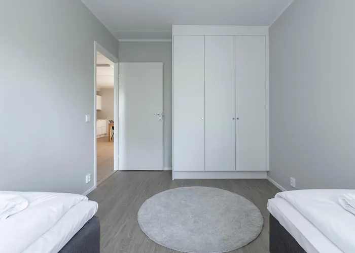 Renovated 3 Bedroom Family With Sauna And Parking Apartmán