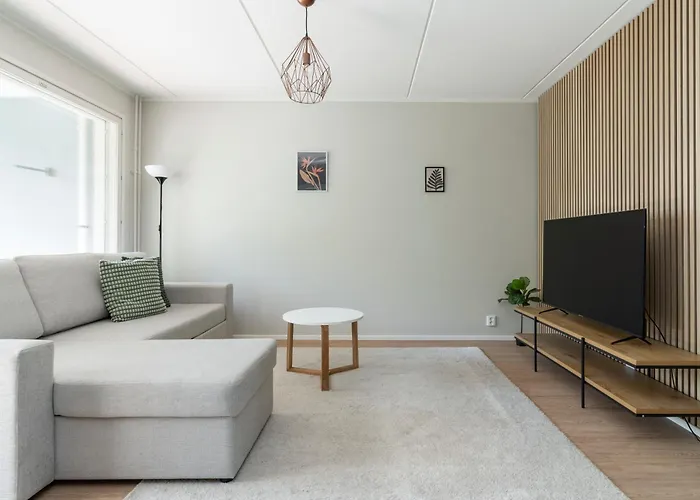 Renovated 3 Bedroom Family With Sauna And Parking * Helsinki